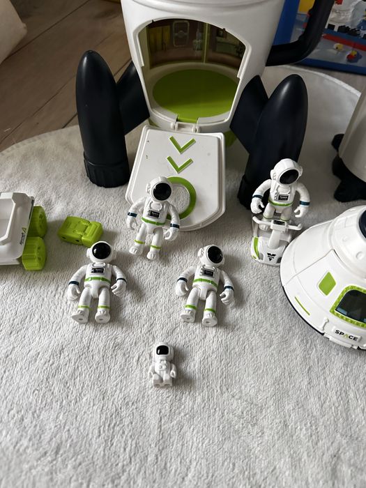 Игрушки космос коллекция