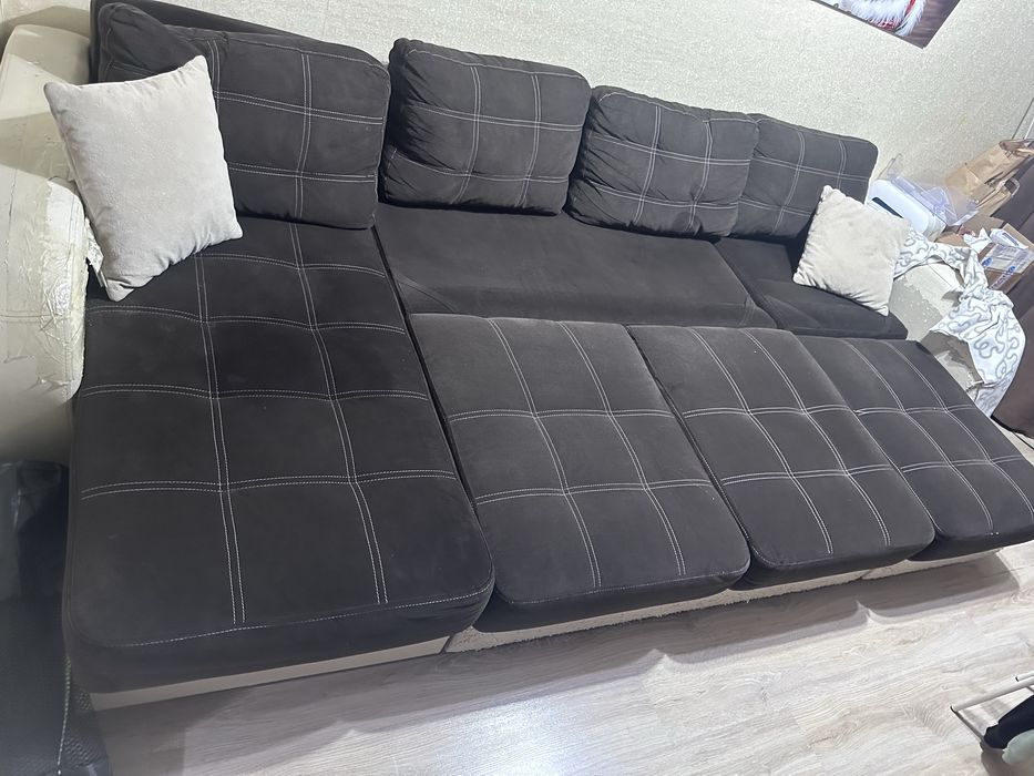 Продам 3 метровый диван с атаманкой б/у