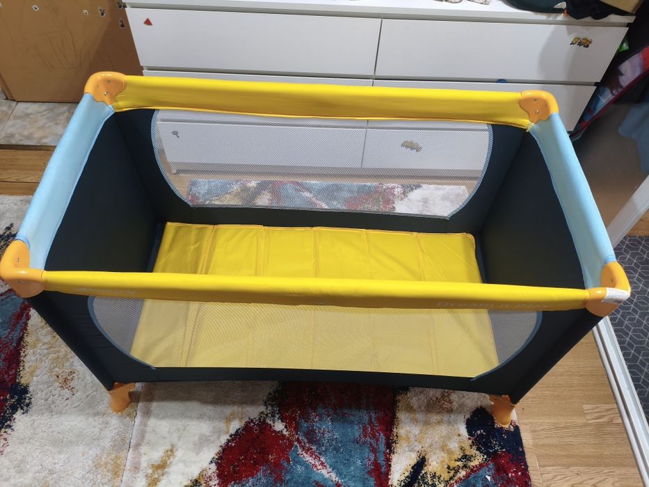 Сгъваемо легло Hauck Dream'n Play Plus, Жълто/Тъмносиньо