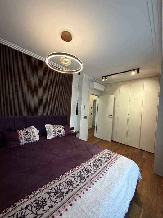 Дава се под наем Тристаен апартамент в София, Кръстова вада - 90 кв.м за 1495.83 € - Снимка #8