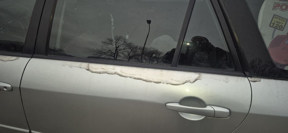 Мазда комби 6 2004година