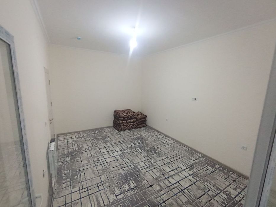 Qorasuvda femily oldida 2 xona ijaraga 
16-qavatli dom
6-qava