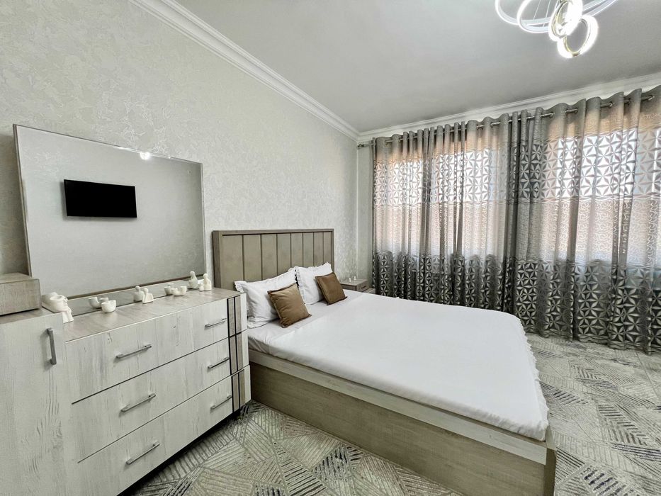 Посуточная аренда квартиры на Дружбе народов ЖК Чакар