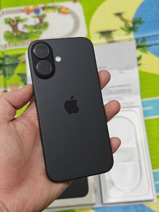 iPhone 16 128Gb без ремонта