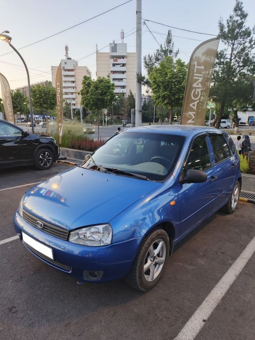 Продается автомобиль Лада Калина