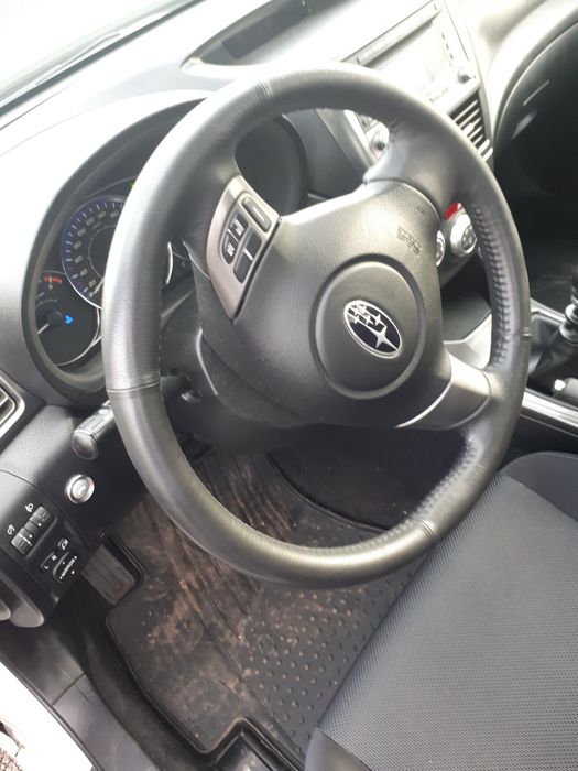 Субару Импреза 2010 год