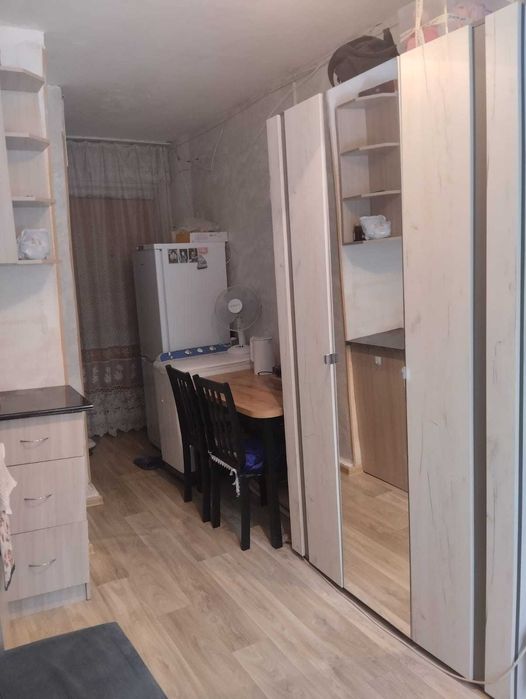 1 комнатная малосемейка Ворошилова