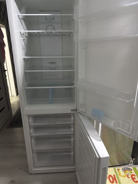 Холодильник Haier
