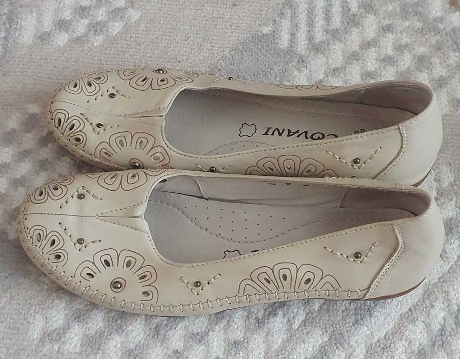 Кроссовки,слансы,балетки