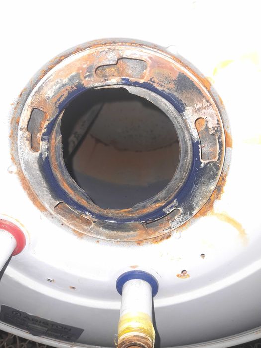 продам аристон 80л