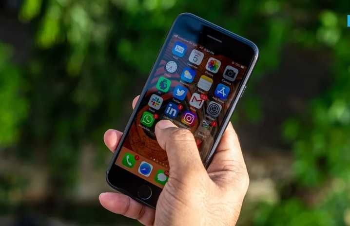 iPhone SE 3! a2783! De piese