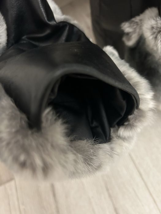 Haina scurta blana Rex Chinchilla cu gluga