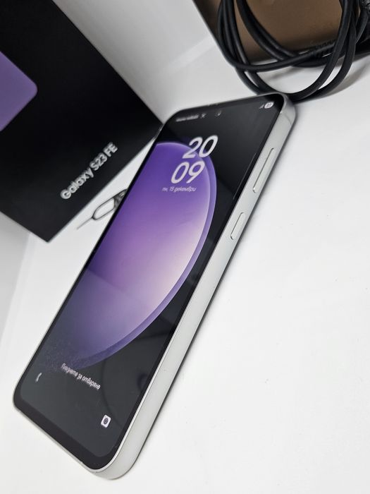 Samsung Galaxy S23 FE  128Gb/8Ram Purple