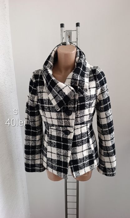 Vând lot haine de sezon