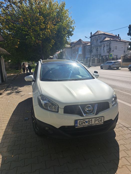 Nissan Qashqai+2