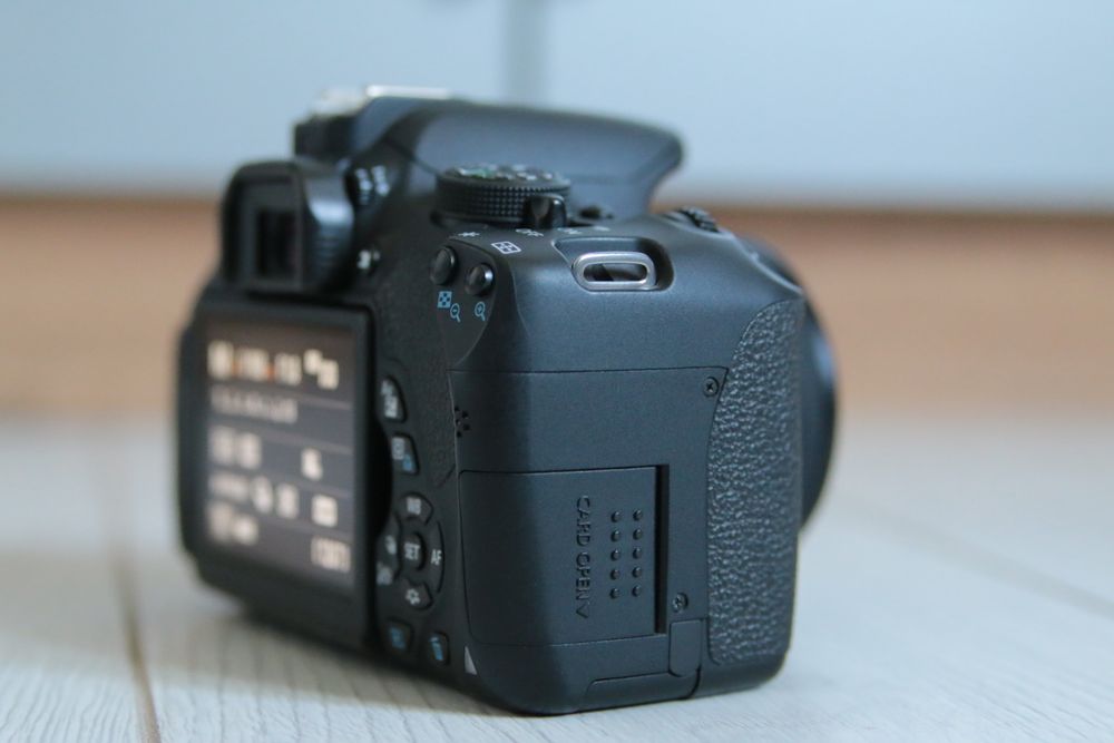 Canon 700D + Canon 50mm STM