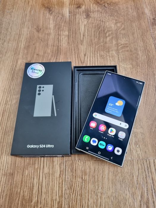 Как новый Samsung Galaxy S24 Ultra 12/512GB Dual Sim