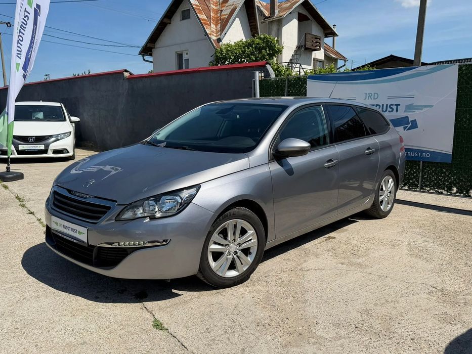 Peugeot 308 1.6 HDi 120 CP Euro 6 Navigatie Clima Garantie 12 Luni