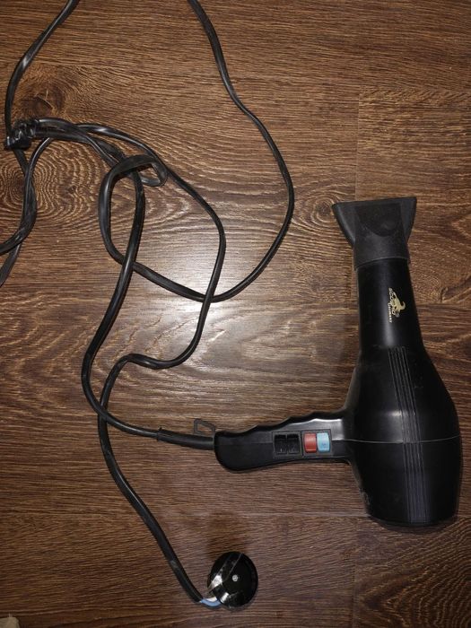 Фен для сушки волос