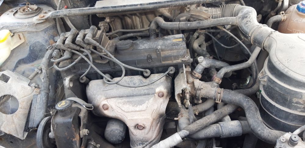 Рено Megane 1,6 1997 хичбек/седан