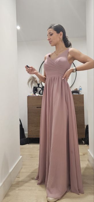 Нови официални рокли