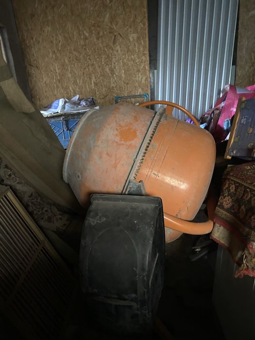 Бетономешалка 200 литров