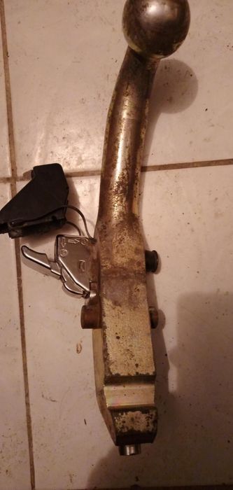 Теглич за кола Тойота