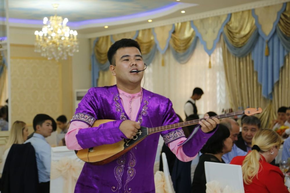 Әмбебап Асаба, Беташар