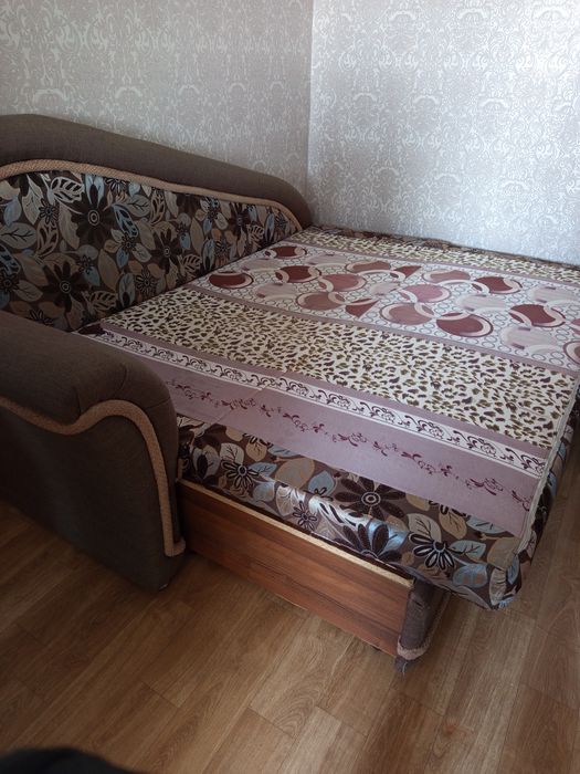 Диван Тахта в хорошем состояний