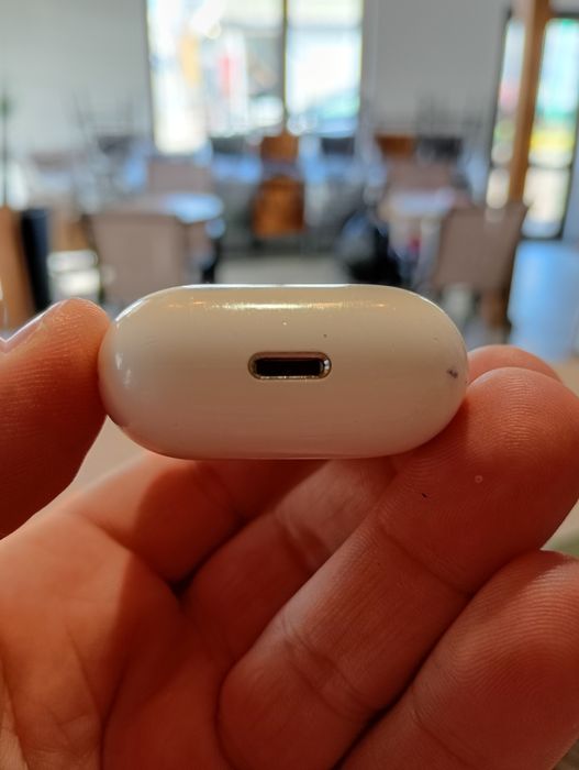 Holder iphone слушалки