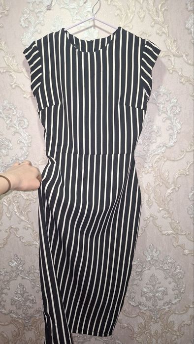 Платье карандаш стильное