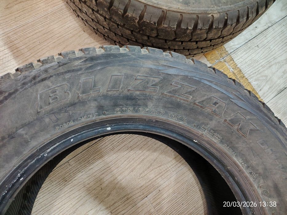 Продам баллон 265/65R17 Bridgestone.