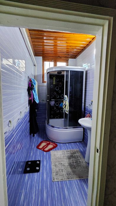 2-Этажный дом 4-соток,10-комнат, ориентир:4-роддом.