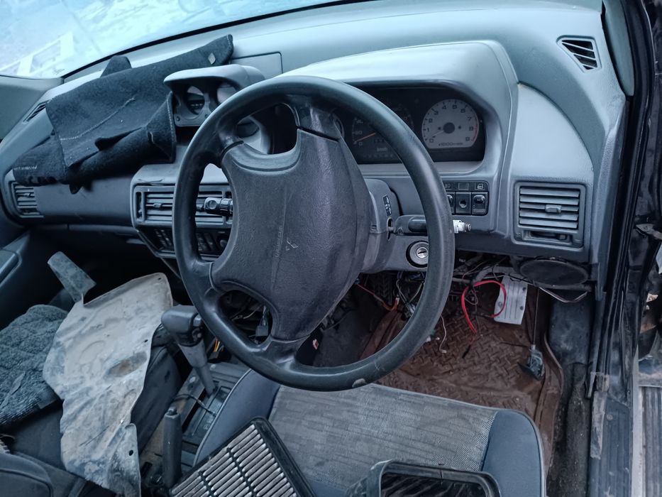 Срочно Продам Mitsubishi RVR