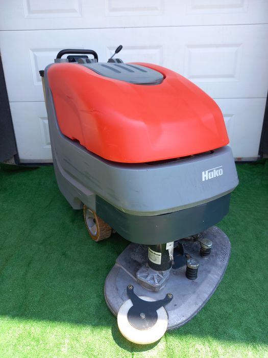 Mașina de spălat pardoseli Hako B90
