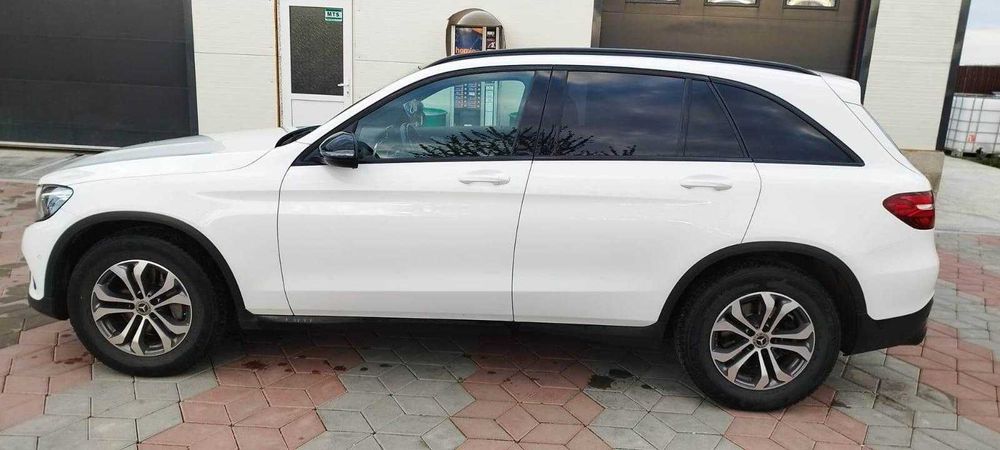 Mercedes Benz GLC 250 4MATIC 2017