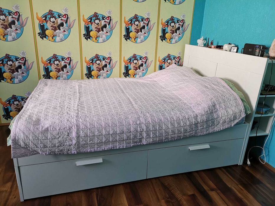 Vand pat dublu cu depozitare IKEA