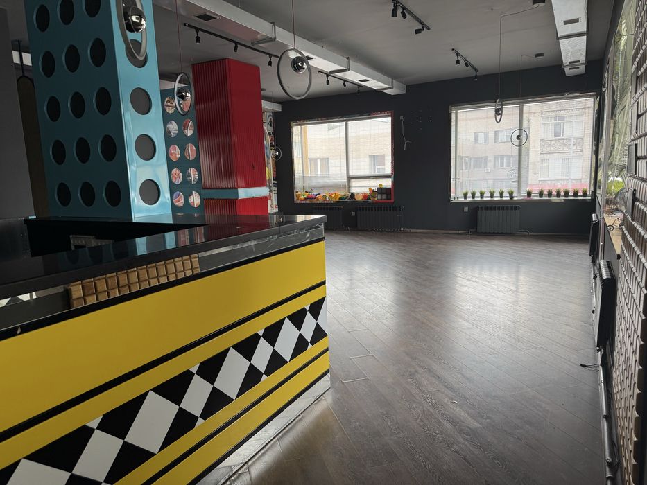 Сдам в аренду помещение 252 кв.м.