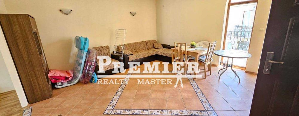 Продава се Двустаен апартамент в к.к. Елените - 71 кв.м за 817 €/кв.м - Снимка #3