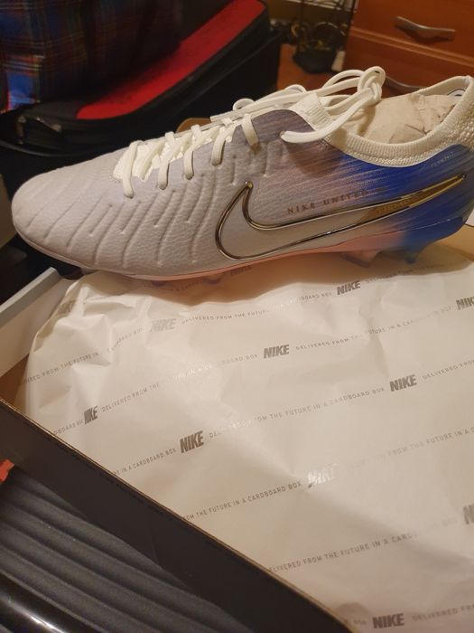 Ghete de fotbal/ Legend 10 Elite