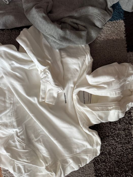 Calvin klein hanorac / tricou versace