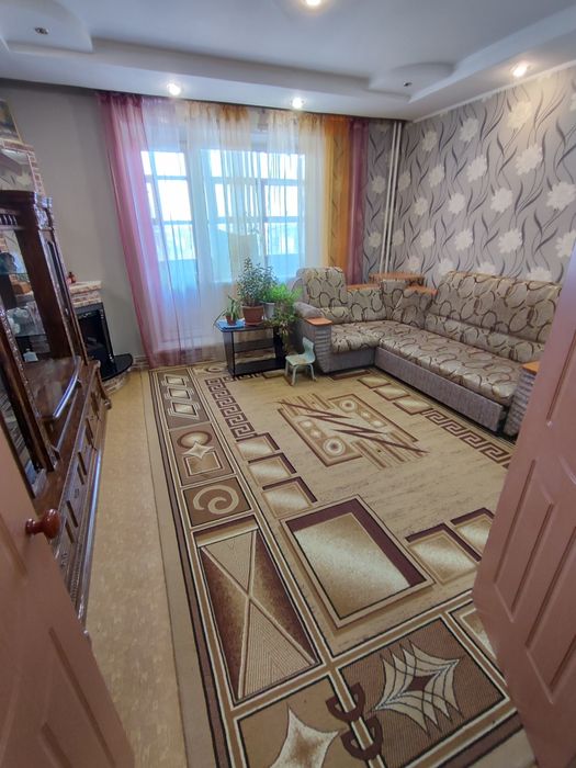 Продается 2-комн (9-44, 6 эт)