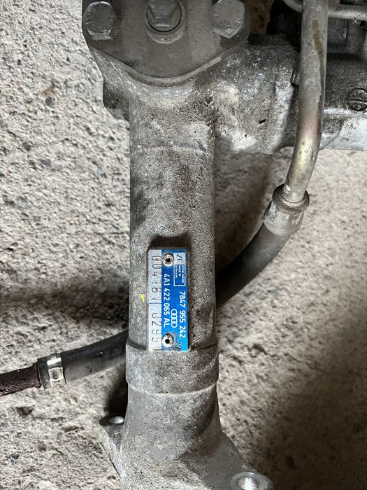 Продам на Ауди а6 рулевую рейку