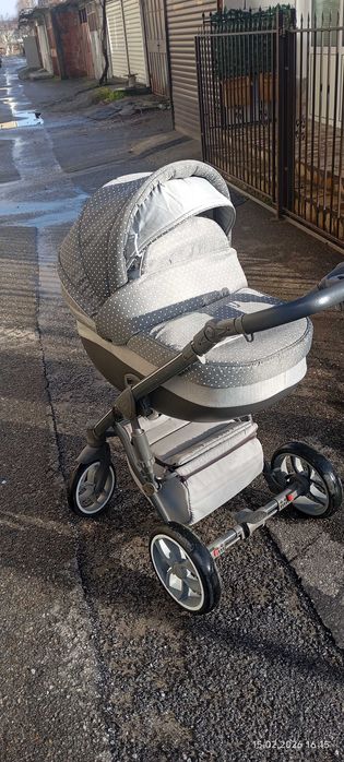 Детска количка бебешк
