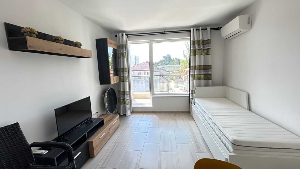 Дава се под наем Едностаен апартамент в Варна, Бриз - 27 кв.м за 400 € - Снимка #7