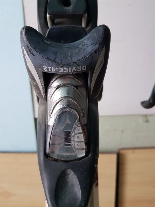 Дамски ски Атомик с автомати