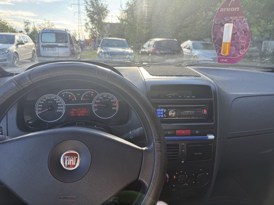 FIAT Albea 2008
