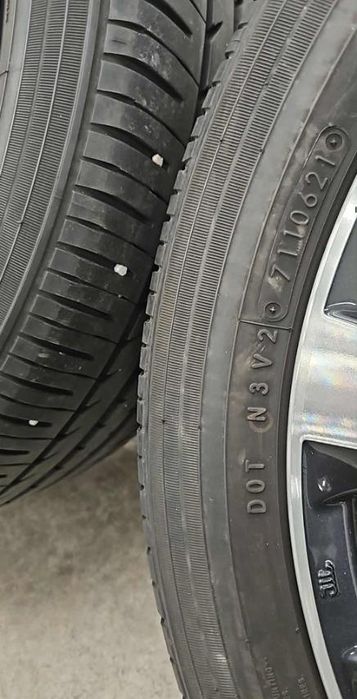 Джанти с подарък гуми