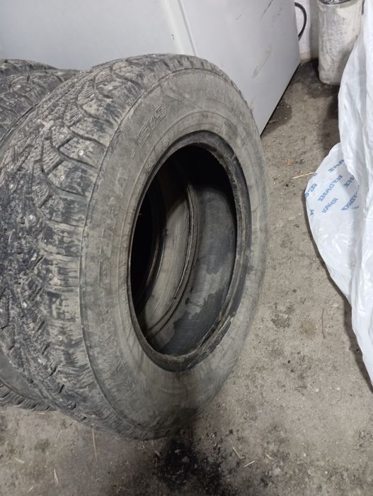Продам зимние шины