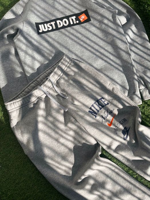 Мъжки екип : Nike Sportswear Club S